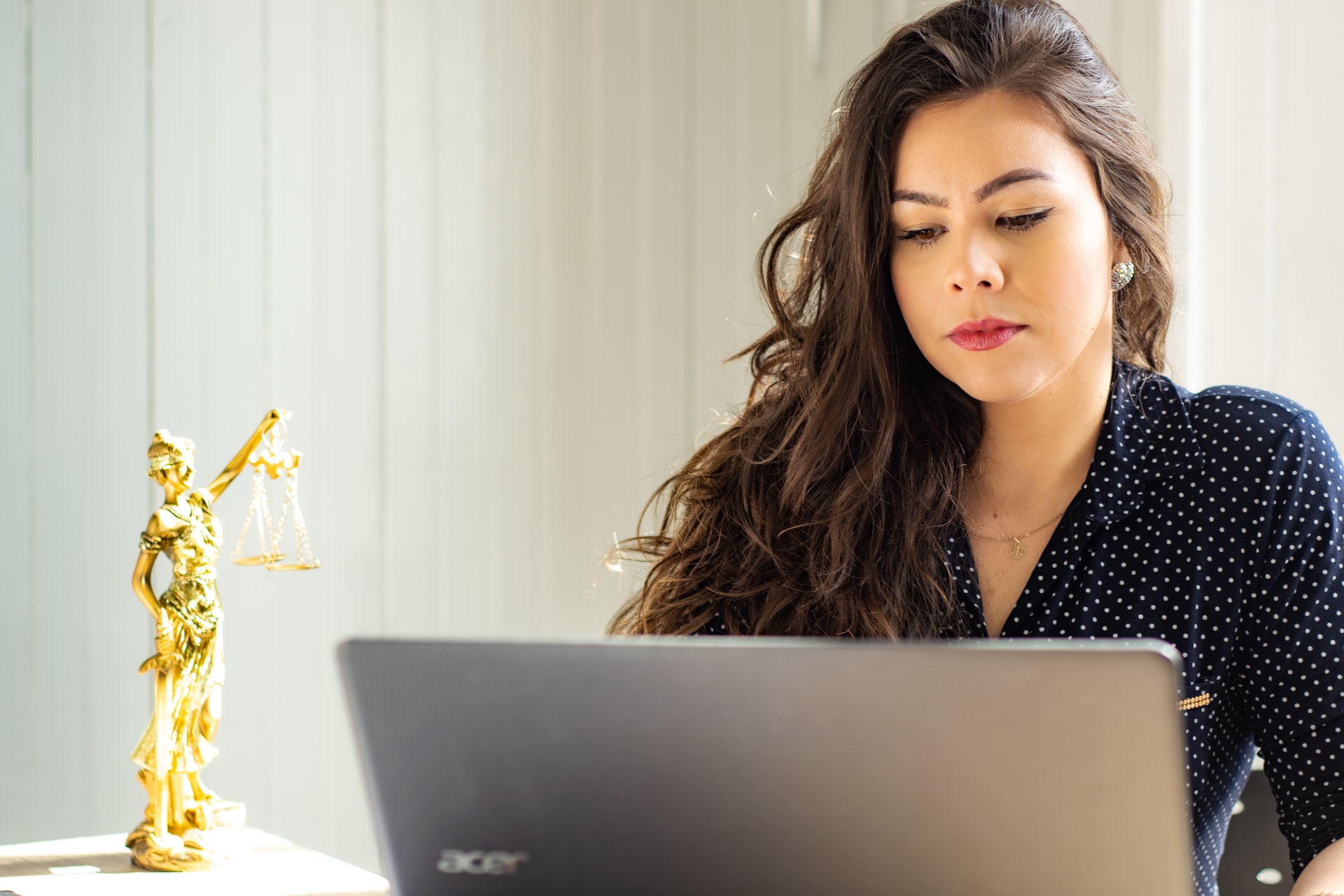 How to Know When You Need a Family Law Attorney