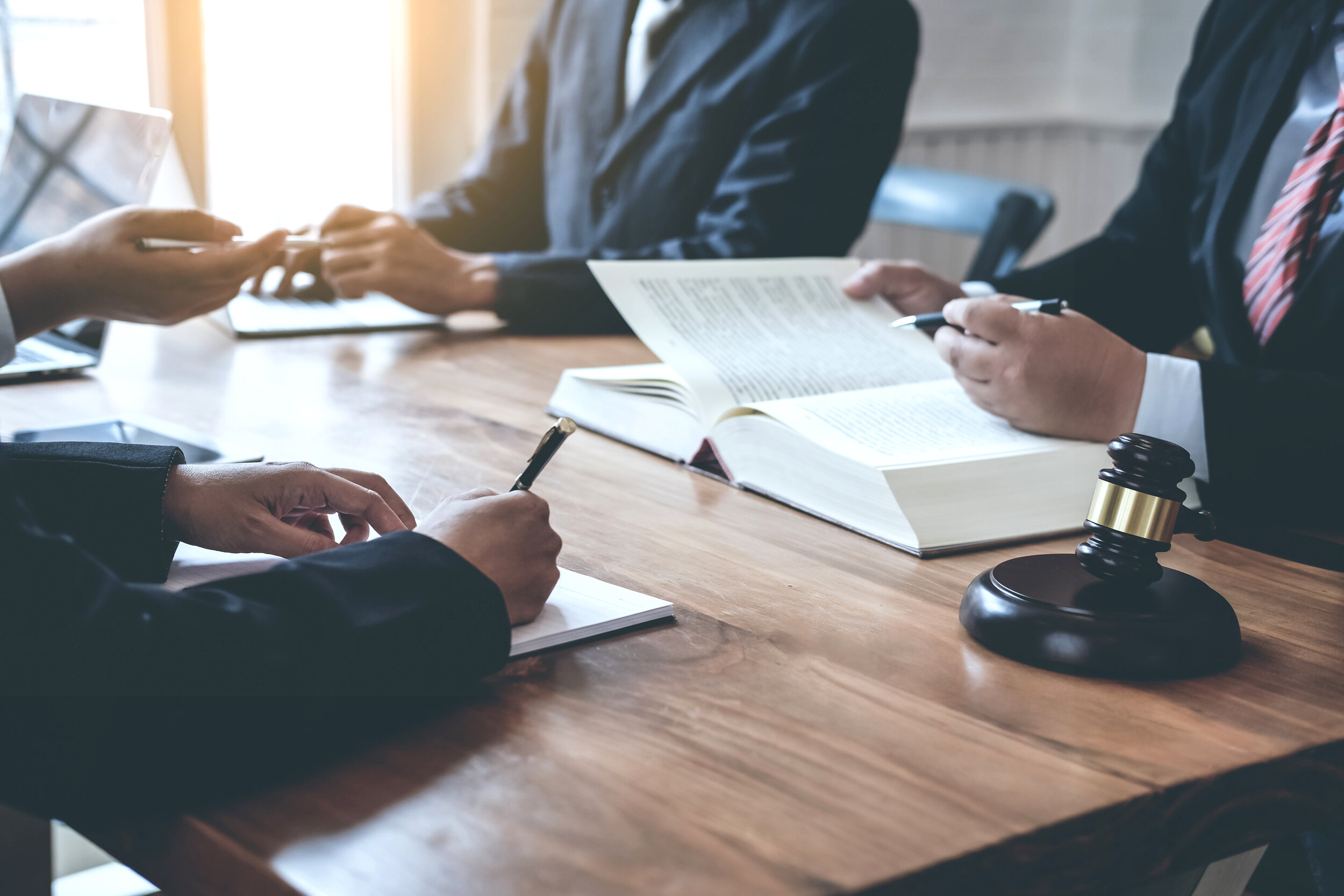 3 Notable Law Firms and Who They Work With